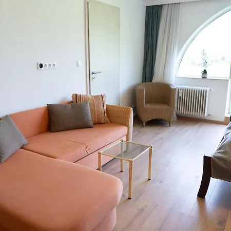 Apartman Garten 1 Seeblick By Interhome *