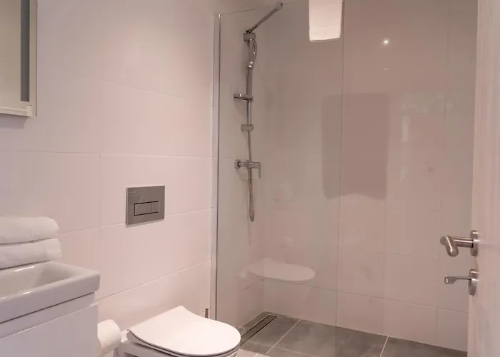 Garten 1 Seeblick By Interhome Appartement Strobl