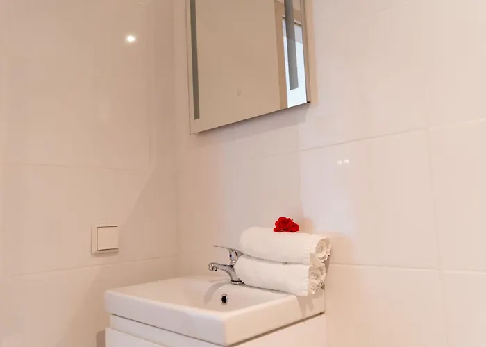 Garten 1 Seeblick By Interhome Appartement Strobl